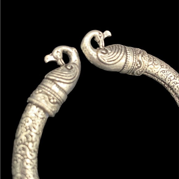 Peacock style Oxidised kada ( bracelet) - Picture 2 of 3